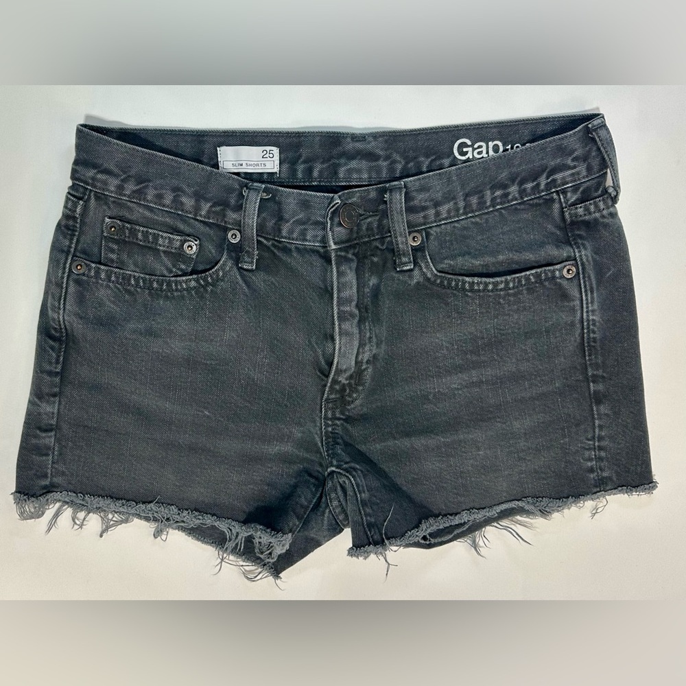 GAP Slim Shorts Black Frayed Hem Denim Women’s Size 25